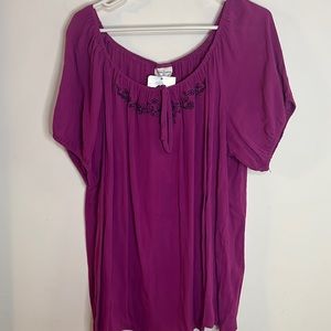 Jaclyn Smith Blouse Women's Size 1X Short Sleeve Smock Blouse. NWT.